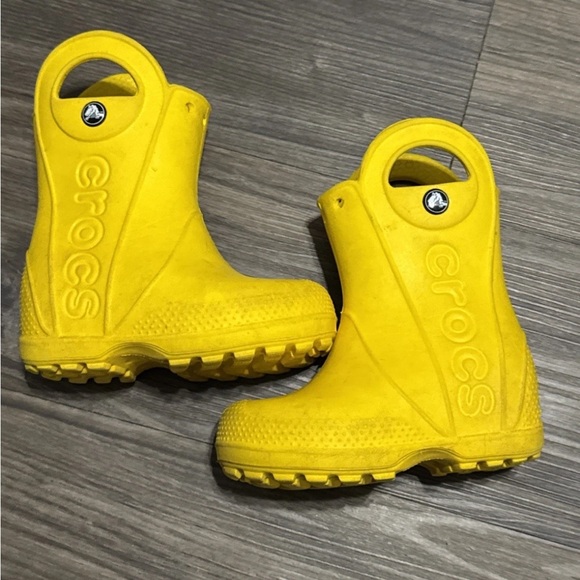 CROCS unisex-child Handle It Kids Rain Boots size C6 Yellow - Picture 2 of 6